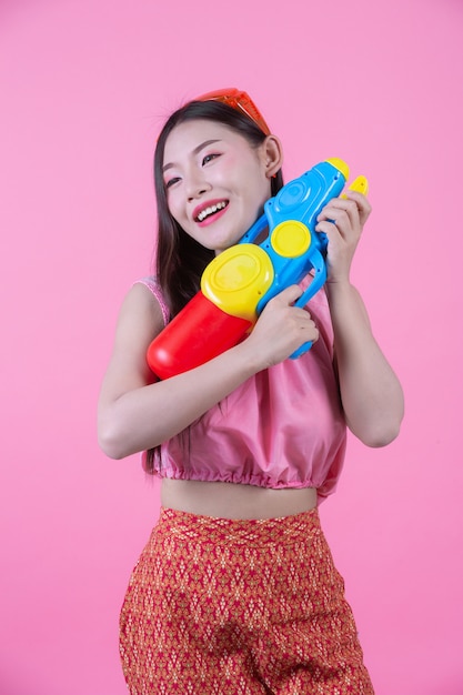 问鼎娱乐炸金花官网界面截图