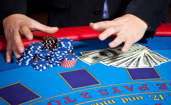 问鼎娱乐棋牌对战VIP——开启尊贵的线上赌场体验