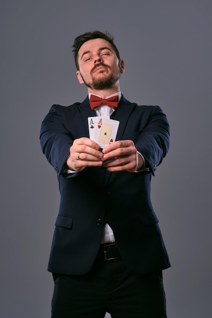 问鼎娱乐棋牌大厅注册指南
